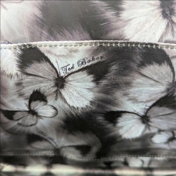 Ted Baker Quilted Patent Leather iPad Tablet Case Portfolio Purple Glossy - Picture 8 of 9